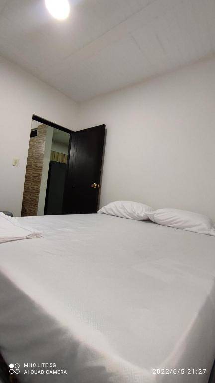 101 SANTYS HOUSE MELGAR apartamento amoblado para 6 personas