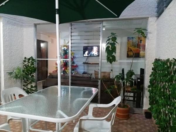 Apartahotel Calasanz Home