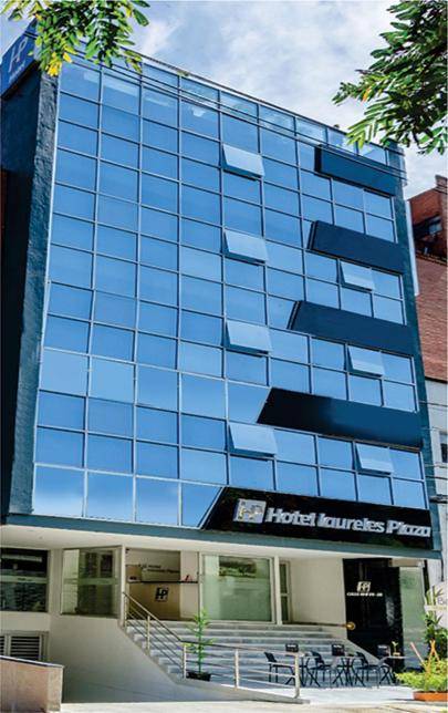 Hotel Laureles Plaza