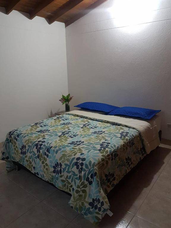 Casa Entera-Cerca a Mall La Central y Estación de Tranvía