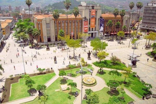 ApartaStudio Calasanz- Cerca Estación Metro Floresta