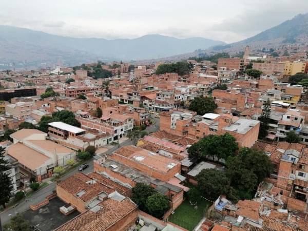 Apartamento vistas lindas cerca centro