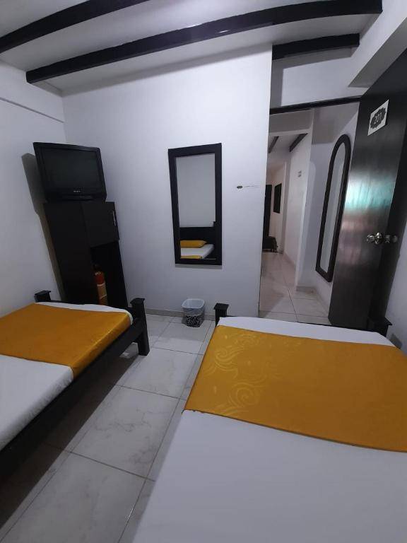 Cafe Hostal La Toscana