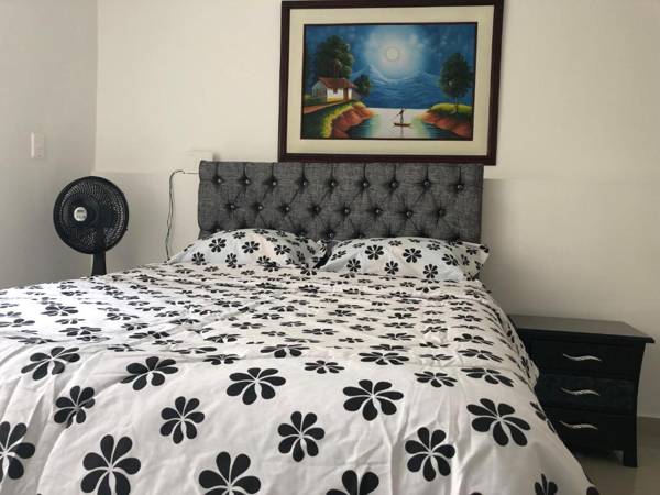 APARTAESTUDIO EN ZONA GASTRONOMICA