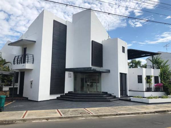 Casa Girardot Condominio El peñon 5 Habitaciones.