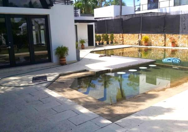 Casa Campestre con Piscina Privada en el Condominio Campestre el Peñon