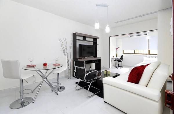 Luxury apartment with a/c next to chipichape mall