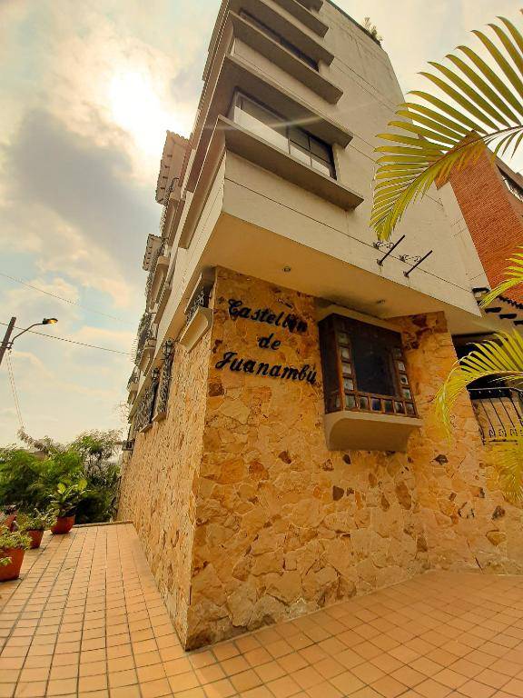 Travelers Apartamentos y Suites - Castellón De Juanambú