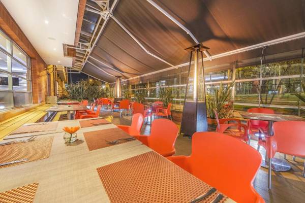 Apartamentos Plaza Suites