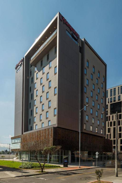 Hampton By Hilton Bogota Airport
