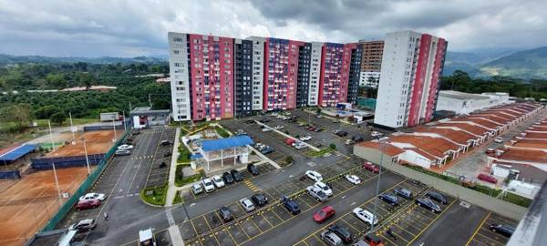 Arturo Apartamento Con hermosa vista y piscina