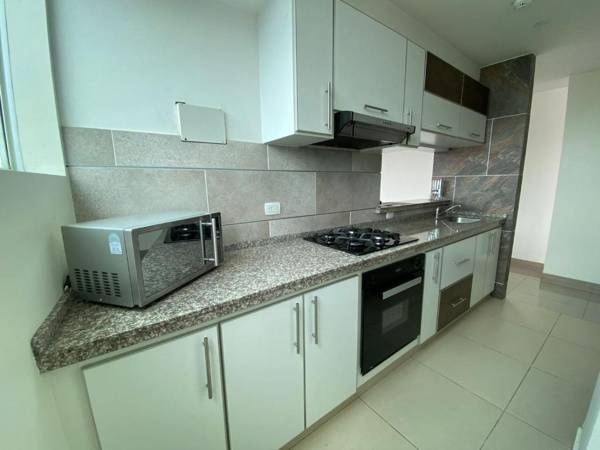 A 1415- Apartamento Amoblado amplio en el Norte Armenia (Laureles)