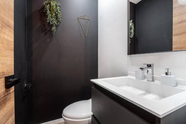 Olive Living Suites by HOUSY HOST