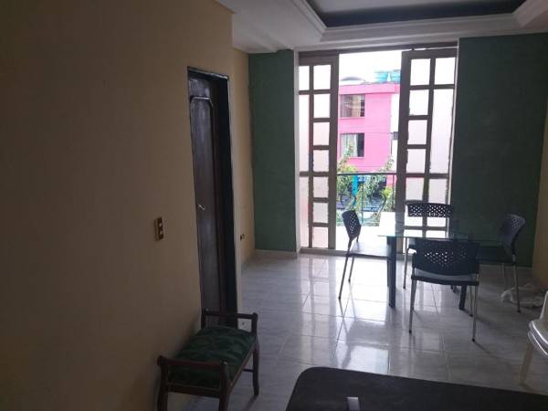 APARTAMENTO CENTRAL INDEPENDIENTE A MEDIA CUADRA DEL PARQUE LA HERRADURA