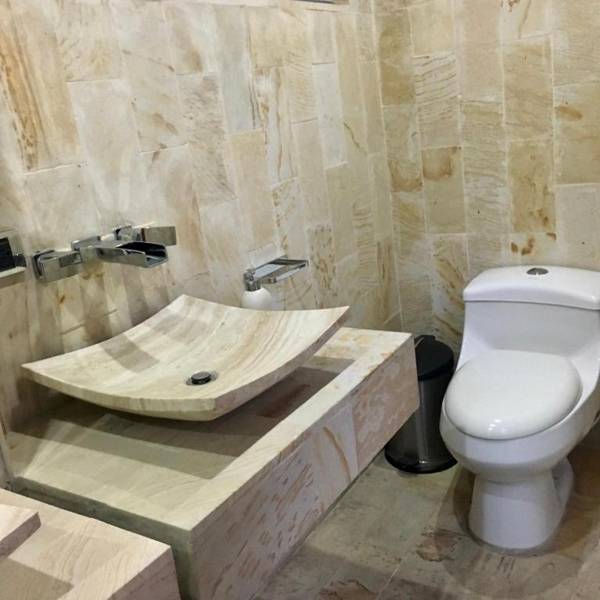 Casa Quinta de Descanso "NUEVA ERA" Via MELGAR - CARMEN DE APICALA -GIRARDOT