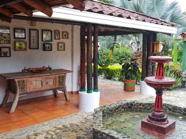 Excelente Finca Con Agroturismo Jardin Secreto