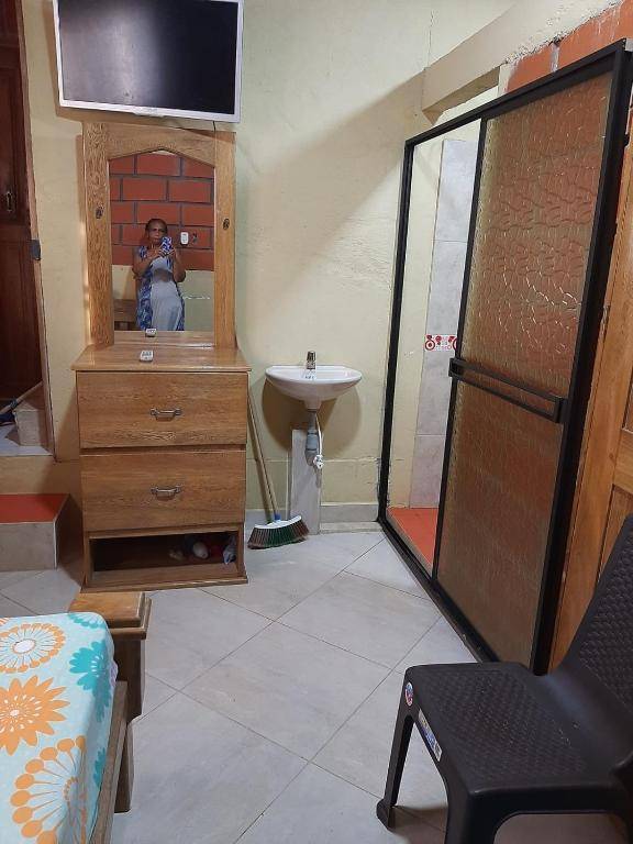 Hostal mi pueblo natal Aptos y habitaciones múltiples e independientes