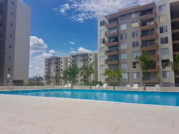 Apto Peñalisa Ricaurte Girardot Vista a la piscina!!