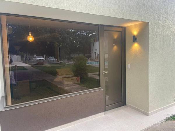 TACALOA INN EXPERIENCE