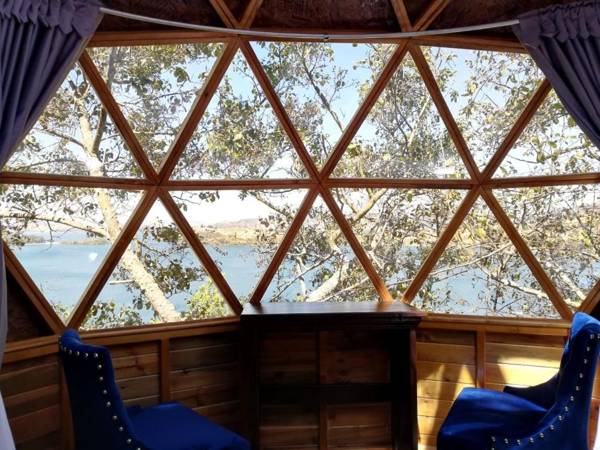 Glamping Domos del Lago