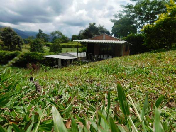 Casa Campo alojamiento campestre para descanso en Calarcá Quindío
