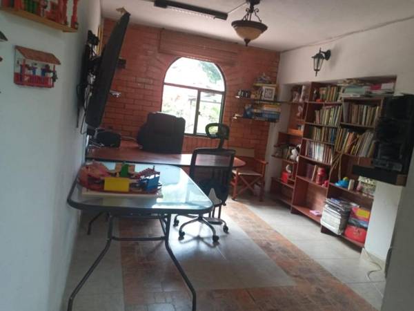 Workspace - Casa Familiar para Descanso a 1 hora de Bogota