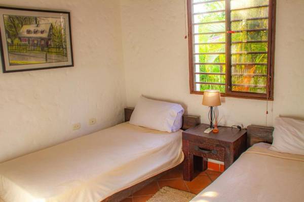 CASA BOHEMIA - Hotel Spa Restaurante Viñedo Cervecería