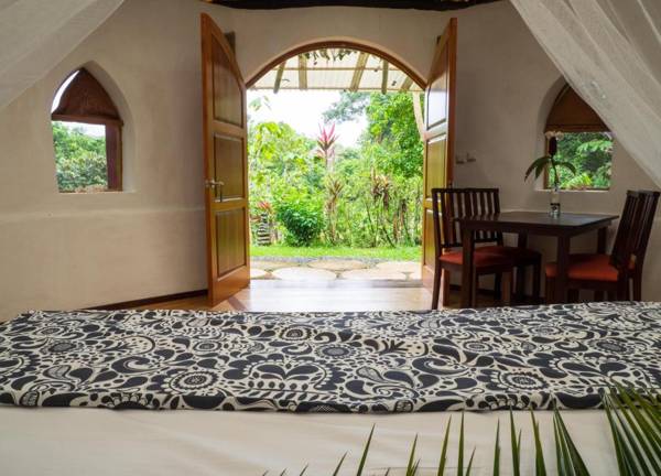 Paradiselodge Temple