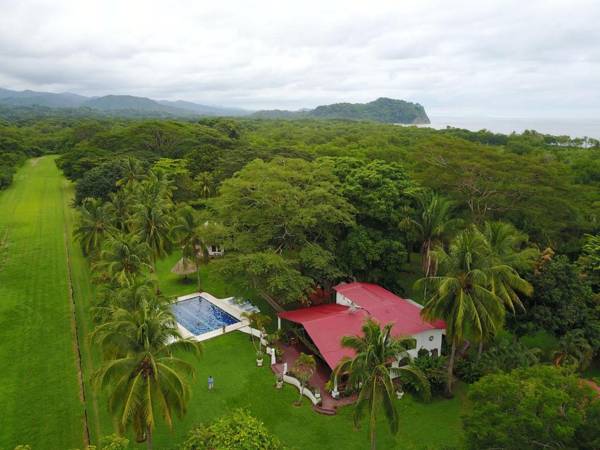 Hotel Paraiso del Cocodrilo