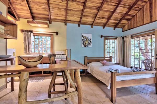 El Nido Pool & Garden Lodge