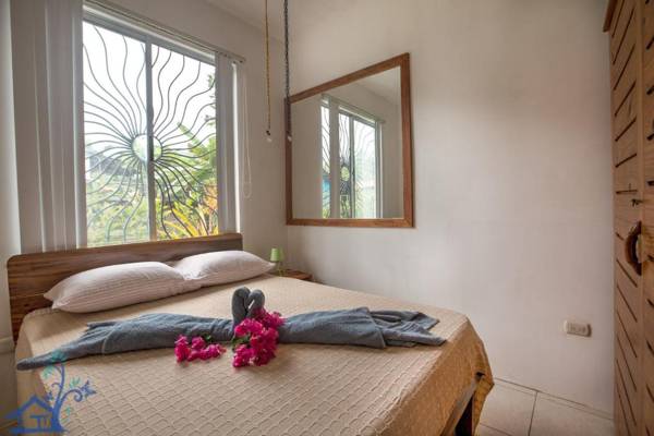 Casa Pan Dulce minutes away from town