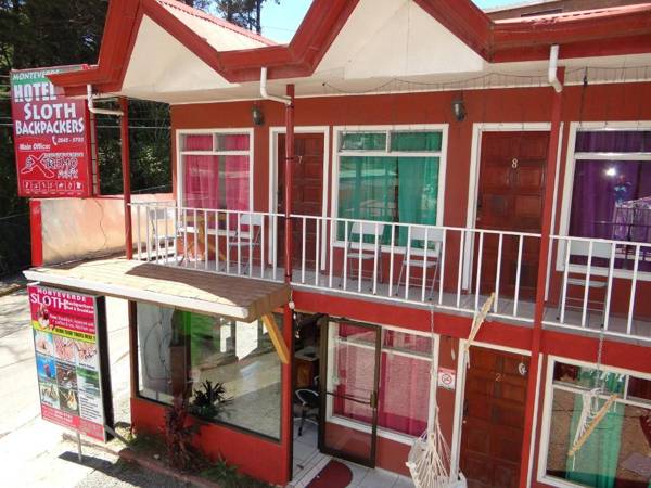 Hotel & Hostel Sloth Backpackers