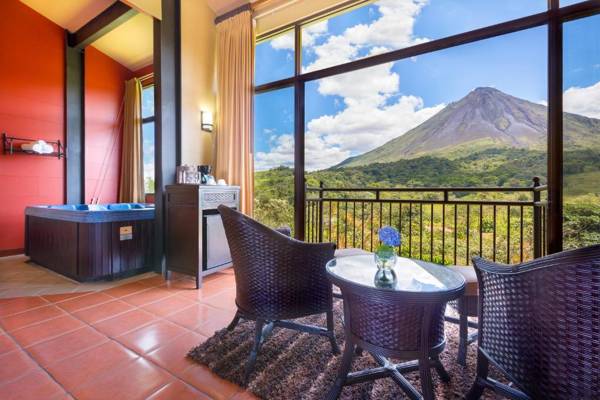 Hotel Arenal Kioro Suites & Spa