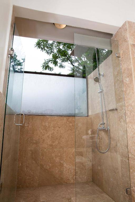 Tifakara Boutique Hotel & Birding Oasis