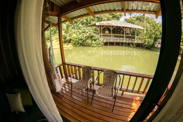 Cabañas del Lago