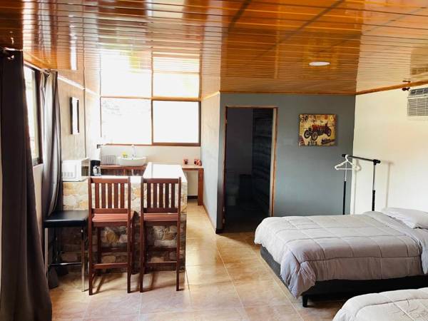 Cabinas Gufo Downtown La Fortuna Volcan Arenal