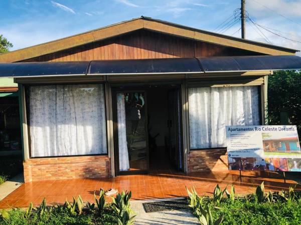 Rio Celeste Vista Miravalles