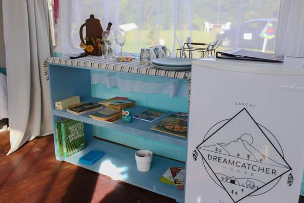 Dreamcatcher House Bus Experience