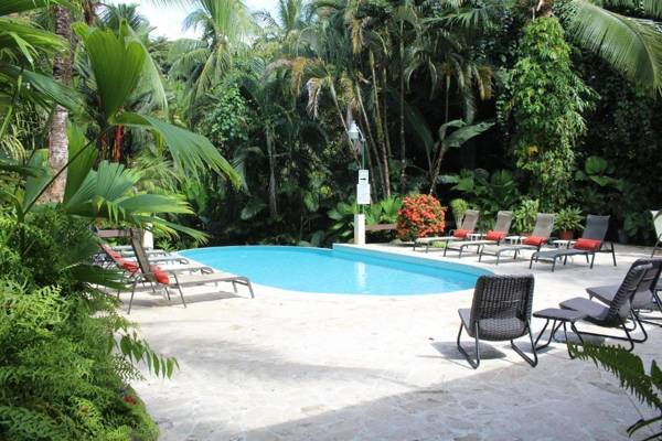 The Falls at Manuel Antonio