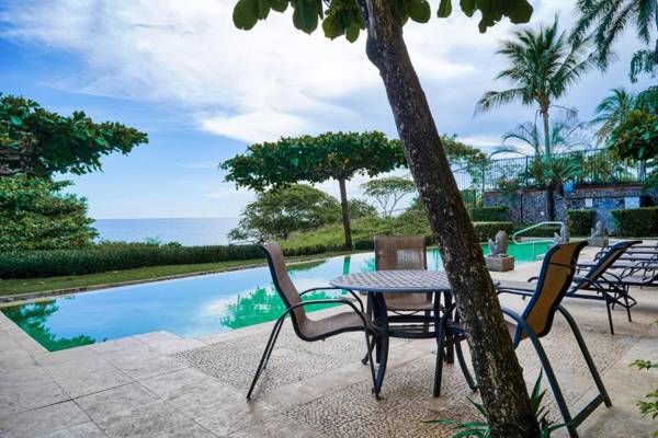 Horizontes del Mar 205