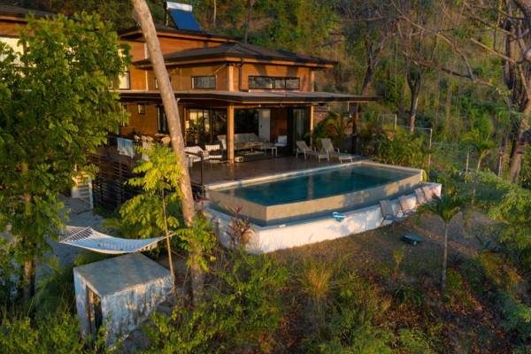 SELVA RESORT Ocean View Luxury Villas