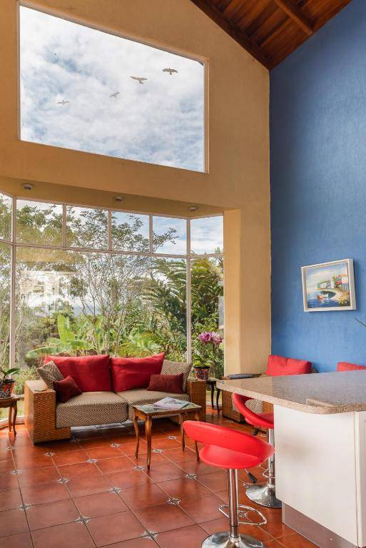 Casa Bartzis Close to Orosi and Tapanti National Park