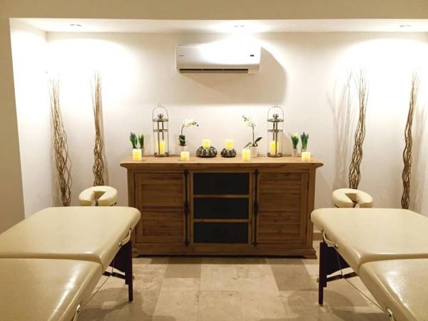 Oceano Boutique Hotel & Gallery