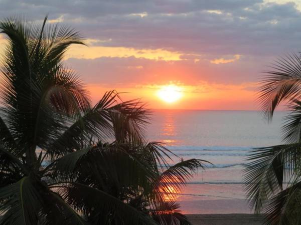 Jaco Oceanfront Condo #1119 in a Luxury Resort