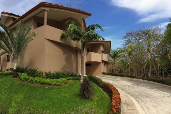 The Cove 8 at Playa Ocotal