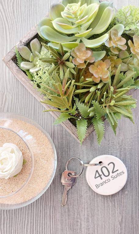 Branco Suites - Rooms & Holiday Apartments