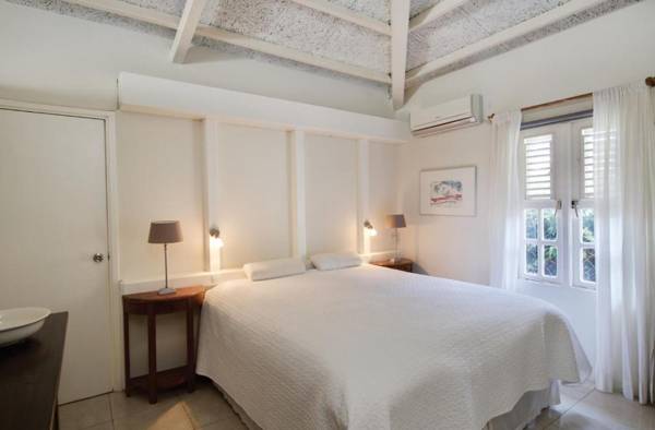 Villa Piscadera Bay Resort