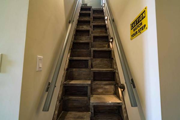 The Yellow Penthouse