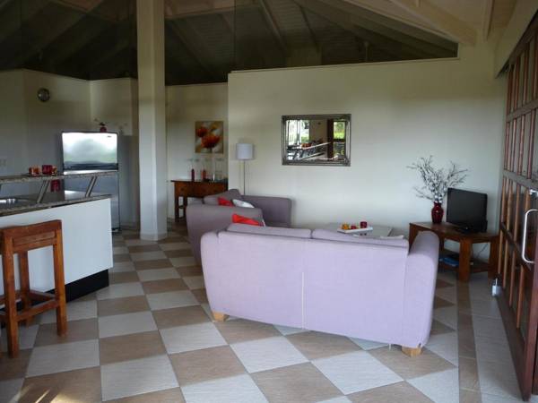 Blue Bay Beach Villa at Pool and Golfcourse