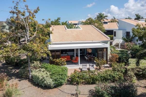 Blue Bay Bungalows - The Garden